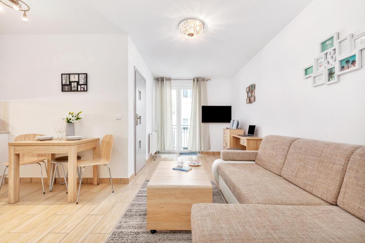 Apartamenty "Baltyk" Armii Krajowej By Noclegi Renters Свиноуйсьце Экстерьер фото