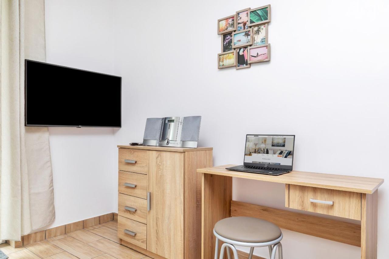 Apartamenty "Baltyk" Armii Krajowej By Noclegi Renters Свиноуйсьце Экстерьер фото